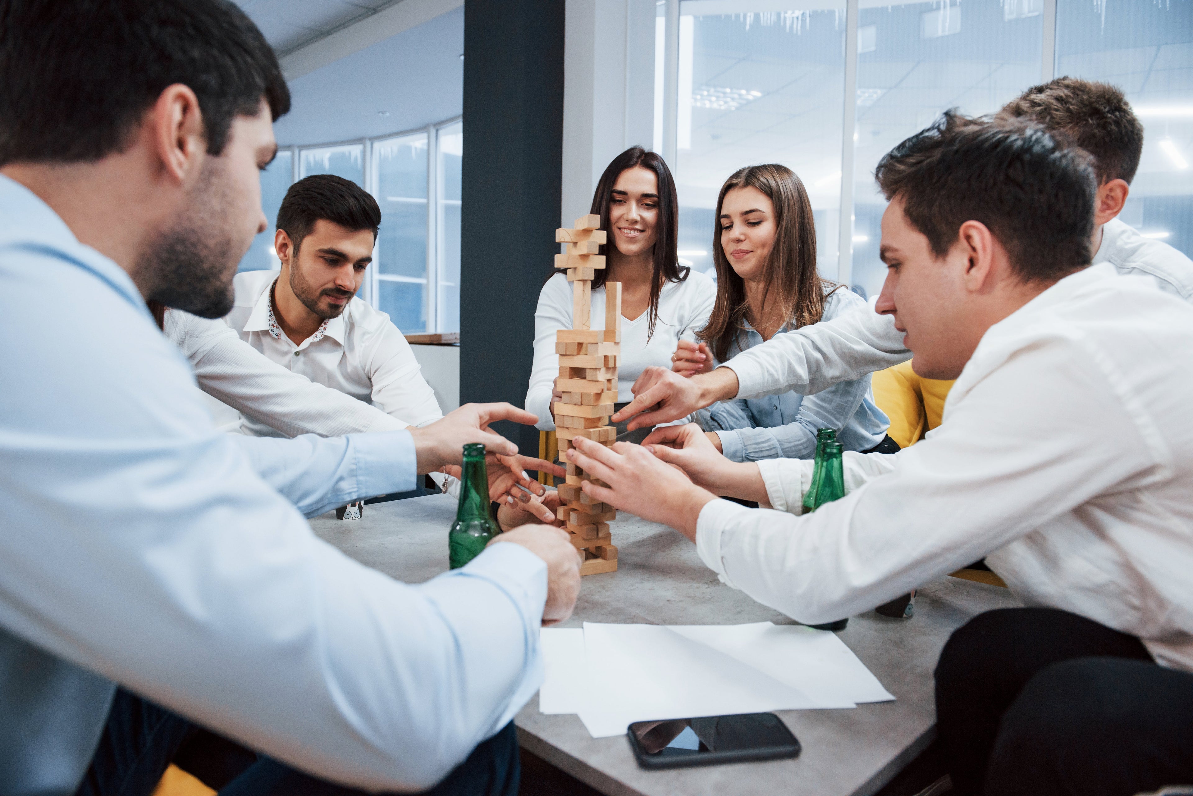 ¿Qué es una actividad de team building y por qué ayuda a los equipos?